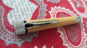 Penna artigianale cacciavite